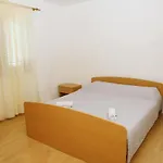 With Parking Space - Korcula - 4459 شقة زافالاتيكا