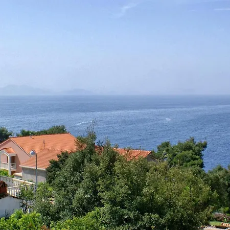 With Parking Space Zavalatica, Korcula - 4459 *