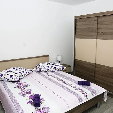 With Parking Space Zavalatica, Korcula - 4459 * زافالاتيكا